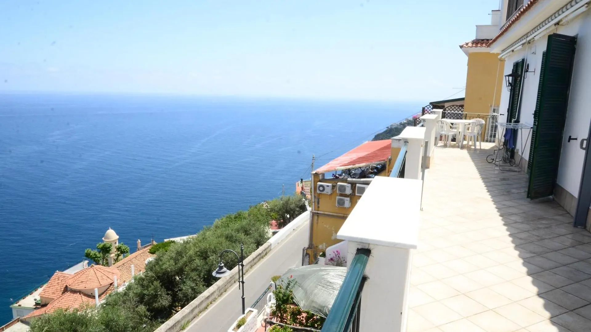 Aparthotel Amalfi Hills 2*,
