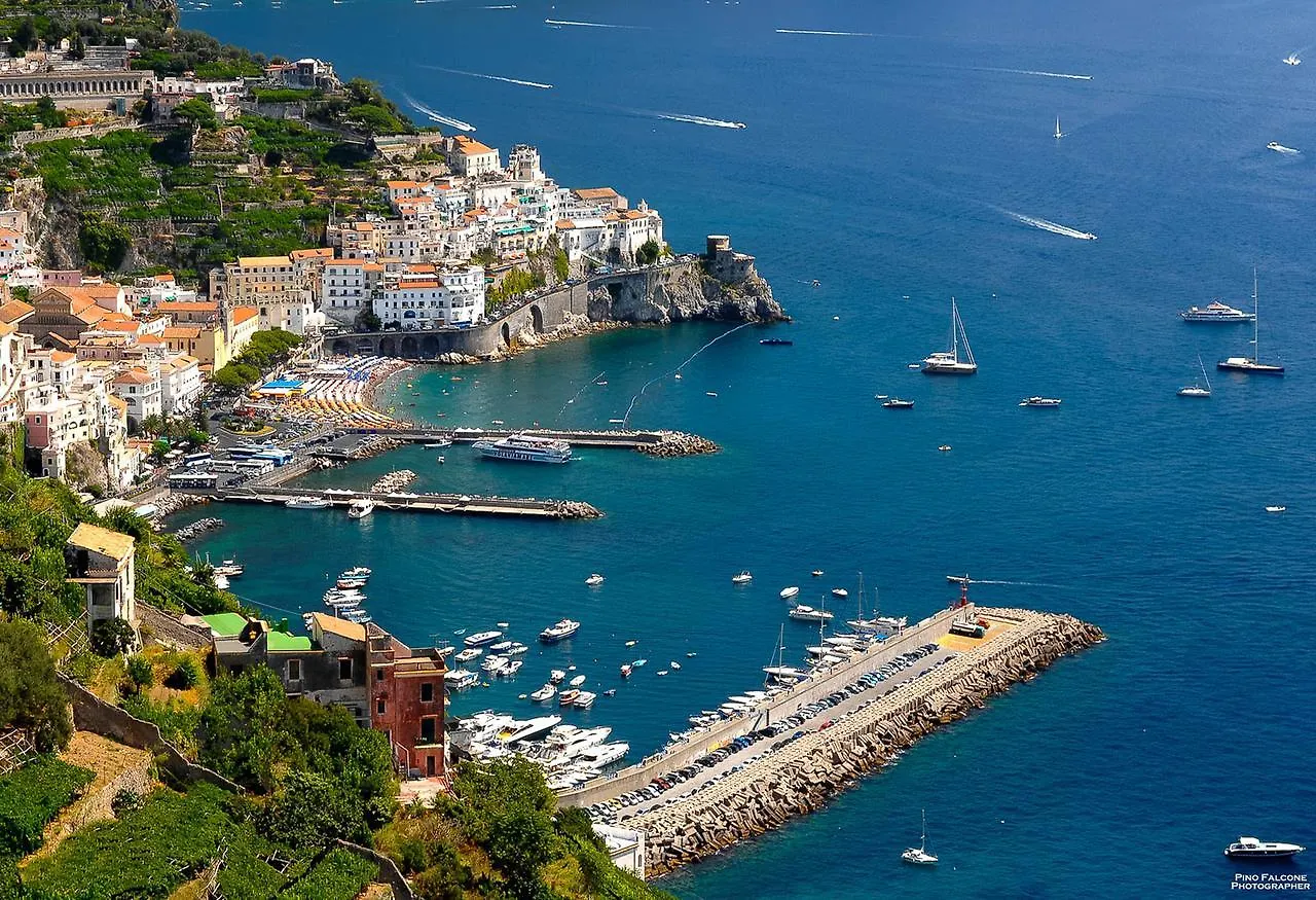 Aparthotel Amalfi Hills Italien